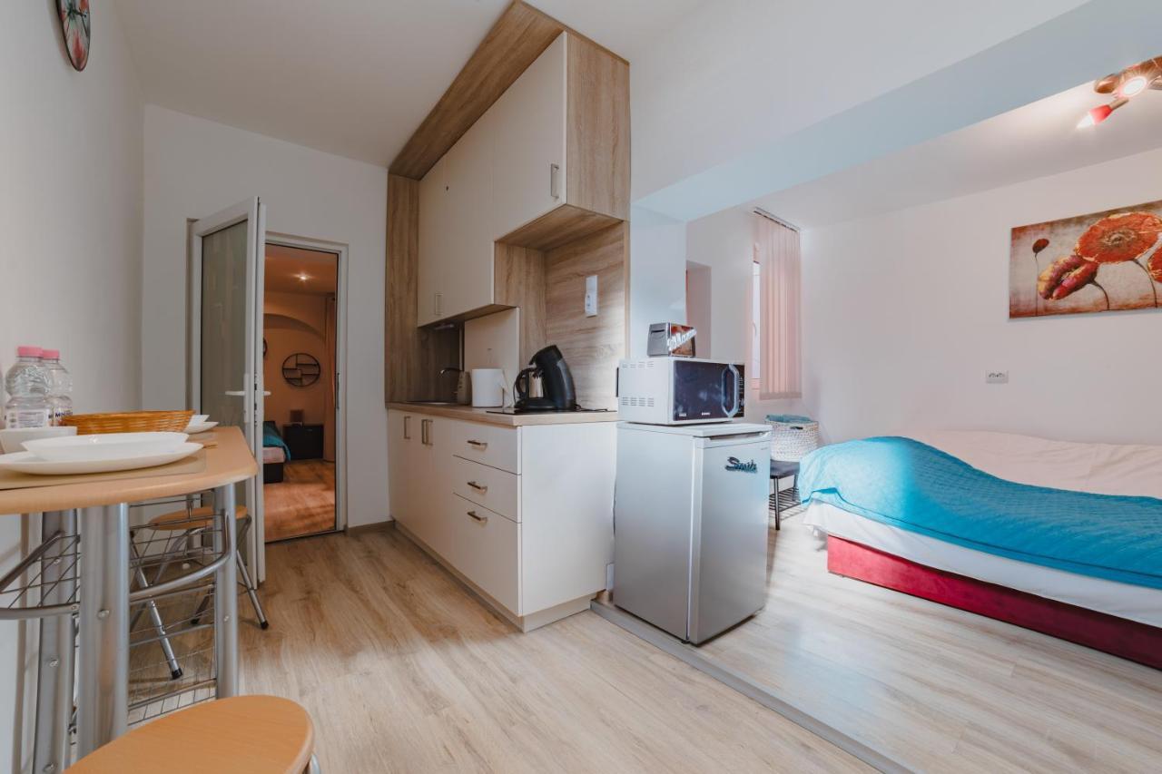 Apartamento Old Town Studio Braşov Exterior foto